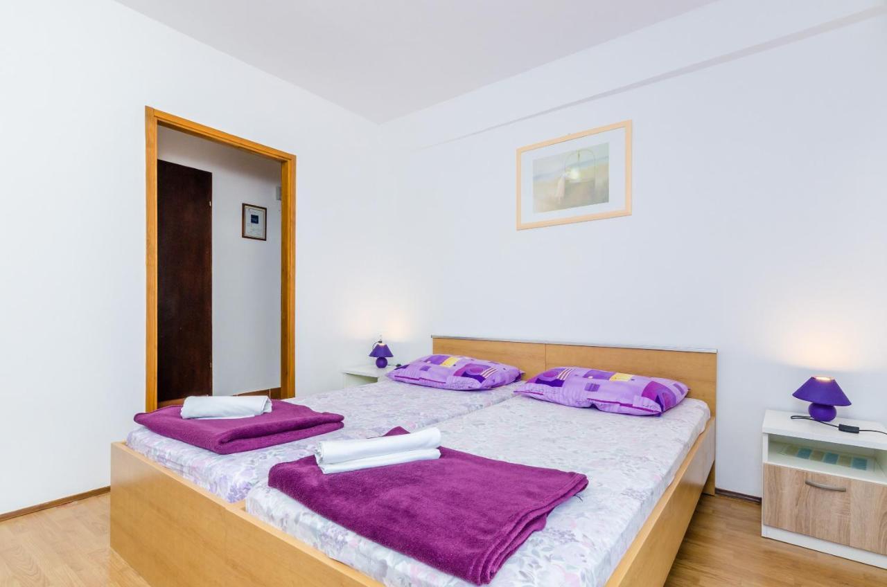 Apartments & Rooms Mihajica 察夫塔特 外观 照片