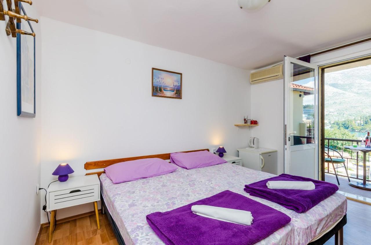 Apartments & Rooms Mihajica 察夫塔特 外观 照片